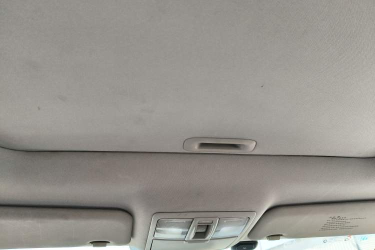 Used Kia Sportage R 2012 2.0L Automatic Two-Wheel Drive GLS Headliner