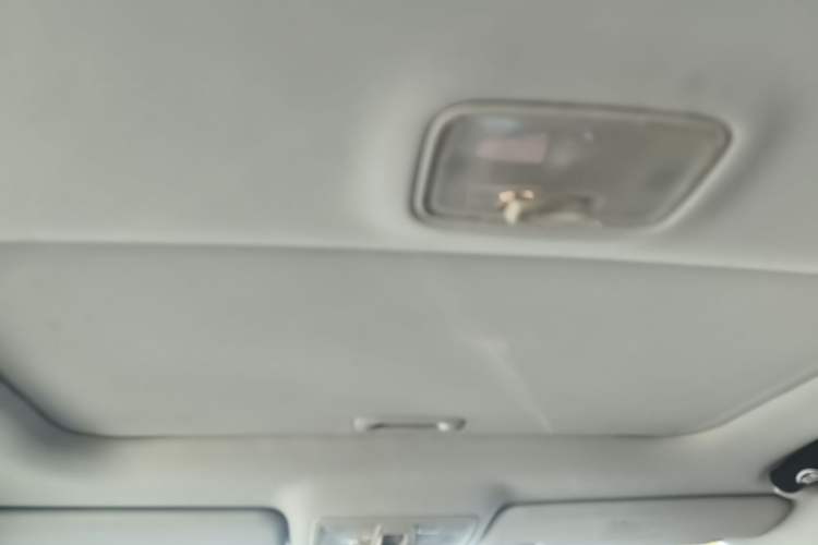 Used Kia Sportage R 2012 2.0L Automatic Two-Wheel Drive GLS Headliner