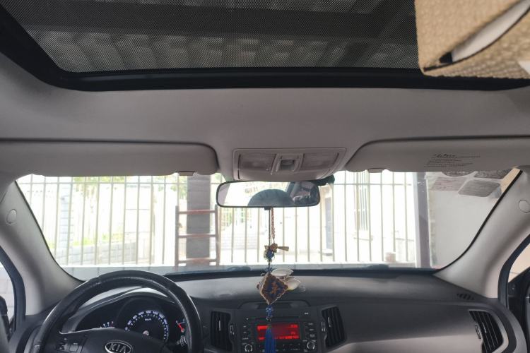 Used Kia Sportage R 2012 2.0L Automatic Two-Wheel Drive GL Trim Headliner
