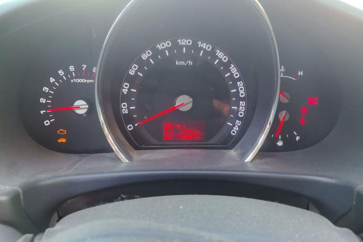 Used Kia Sportage R 2012 2.0L Automatic Two-Wheel Drive GLS Instrument Cluster