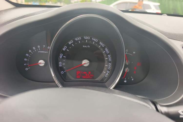 Used Kia Sportage R 2012 2.0L Automatic Two-Wheel Drive GLS Instrument Cluster
