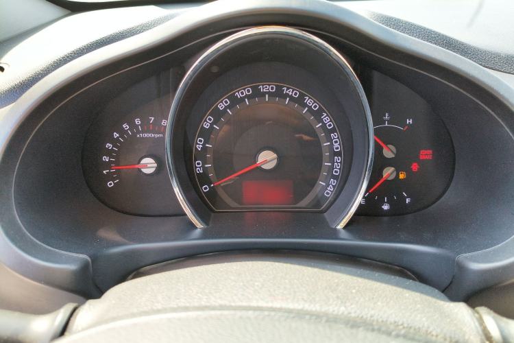 Used Kia Sportage R 2012 2.0L Automatic Two-Wheel Drive GLS Instrument Cluster