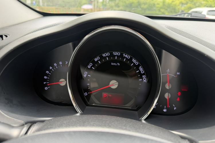 Used Kia Sportage R 2012 2.0L Automatic Two-Wheel Drive GLS Instrument Cluster