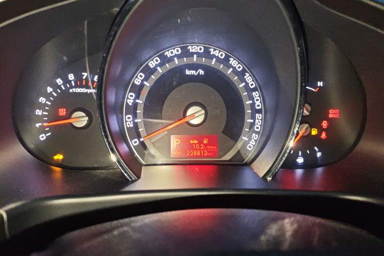 Used Kia Sportage R 2012 2.0L Automatic Two-Wheel Drive GLS Instrument Cluster