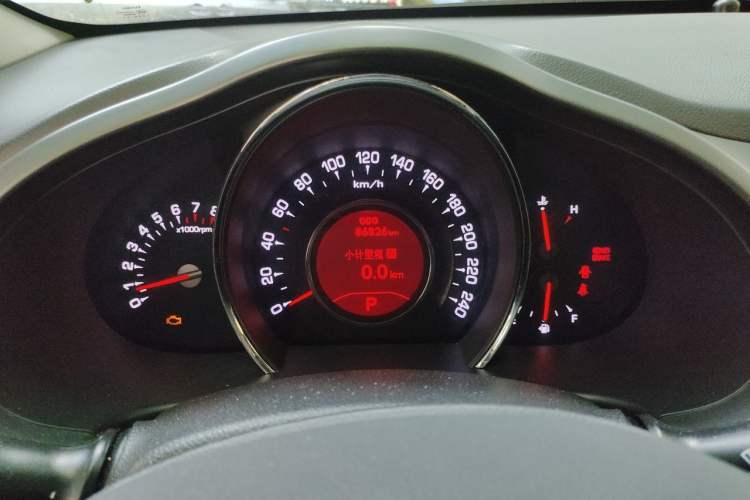 Used Kia Sportage R 2012 2.0L Automatic Two-Wheel Drive NAVI Instrument Cluster