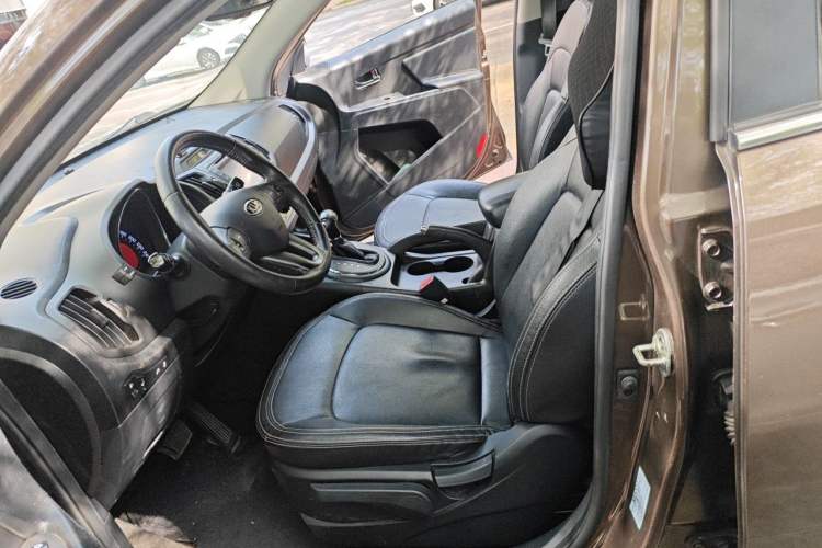 Used Kia Sportage R 2012 2.0L Automatic Two-Wheel Drive NAVI Left Front Seat