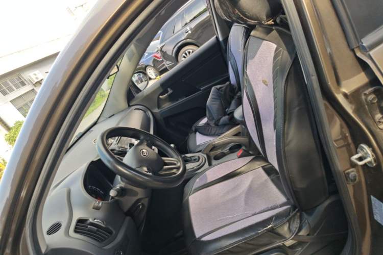 Used Kia Sportage R 2012 2.0L Automatic Two-Wheel Drive GL Trim Left Front Seat