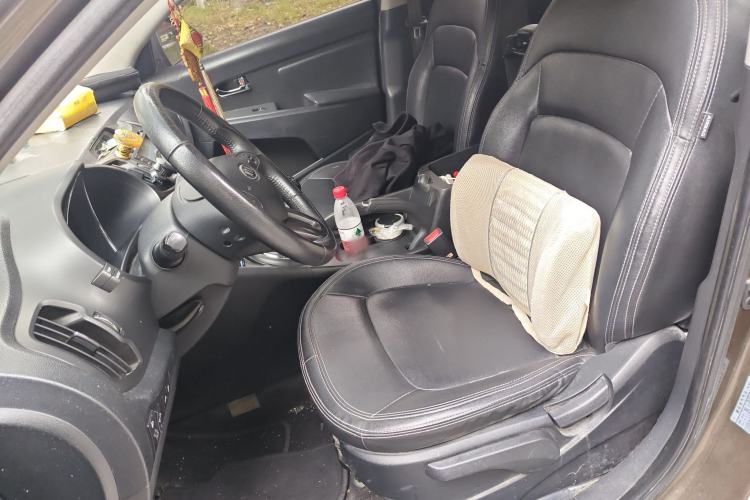Used Kia Sportage R 2012 2.0L Manual Two-Wheel Drive GLS Left Front Seat