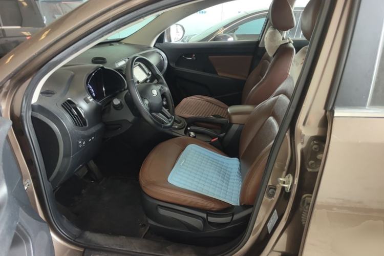 Used Kia Sportage R 2012 2.0L Automatic Two-Wheel Drive GLS Left Front Seat