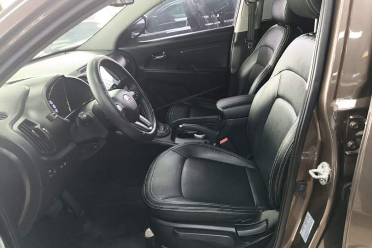 Used Kia Sportage R 2012 2.0L Automatic Two-Wheel Drive NAVI Left Front Seat