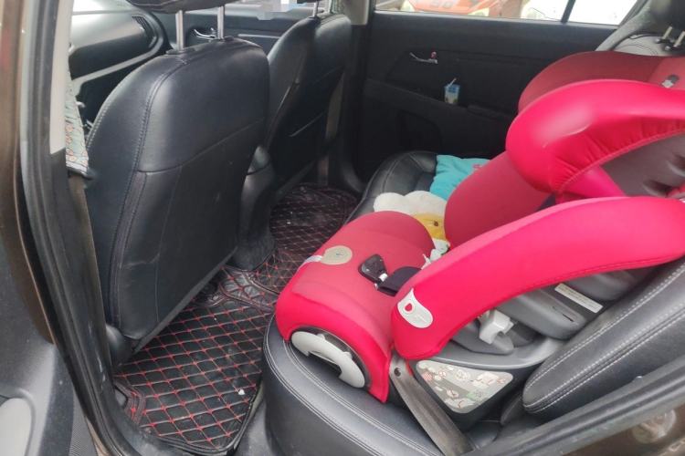 Used Kia Sportage R 2012 2.0L Automatic Two-Wheel Drive NAVI Left Rear Seat