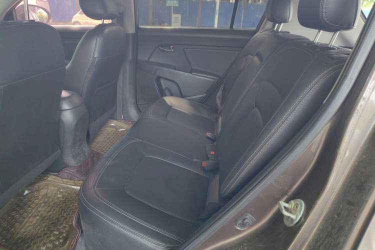 Used Kia Sportage R 2012 2.0L Automatic Two-Wheel Drive NAVI Left Rear Seat