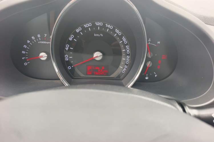 Used Kia Sportage R 2012 2.0L Automatic Two-Wheel Drive GLS Odometer Close Up