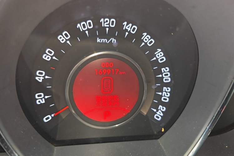 Used Kia Sportage R 2012 2.0L Automatic Two-Wheel Drive NAVI Odometer Close Up
