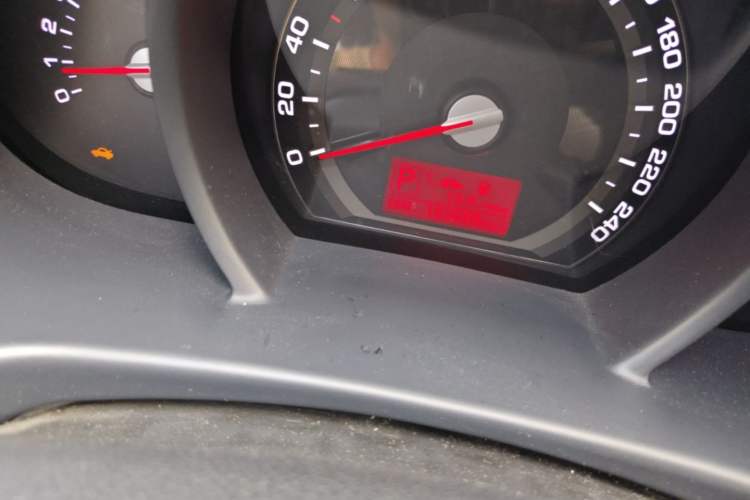 Used Kia Sportage R 2012 2.0L Automatic Two-Wheel Drive GL Trim Odometer Close Up
