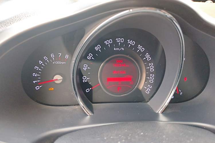 Used Kia Sportage R 2012 2.0L Automatic Two-Wheel Drive NAVI Odometer Close Up