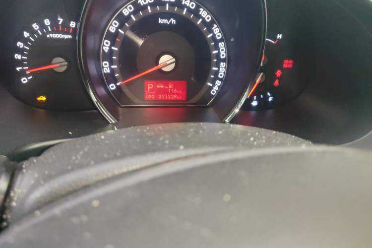 Used Kia Sportage R 2012 2.0L Automatic Two-Wheel Drive NAVI Odometer Close Up