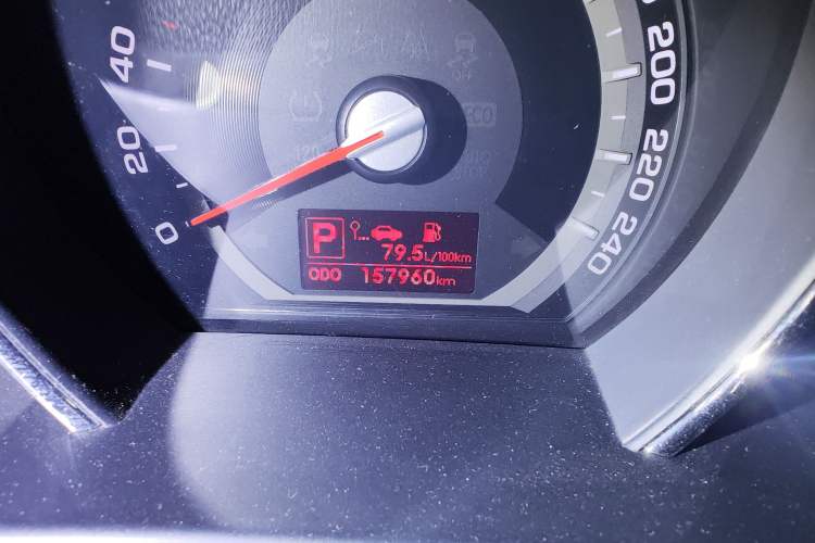 Used Kia Sportage R 2012 2.0L Automatic Two-Wheel Drive GLS Odometer Close Up