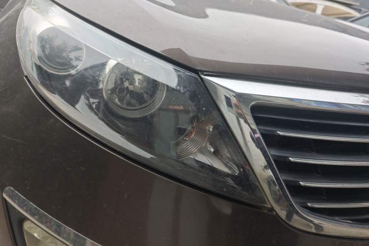 Used Kia Sportage R 2012 2.0L Automatic Two-Wheel Drive NAVI Right Front Headlight