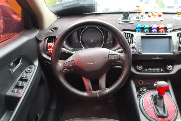 Used Kia Sportage R 2012 2.0L Automatic Two-Wheel Drive GLS Steering Wheel