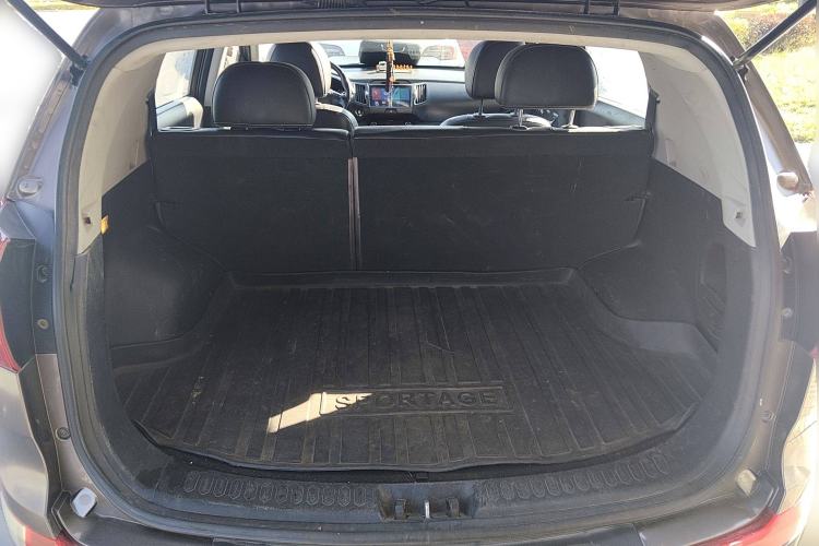 Used Kia Sportage R 2012 2.0L Automatic Two-Wheel Drive GLS Trunk