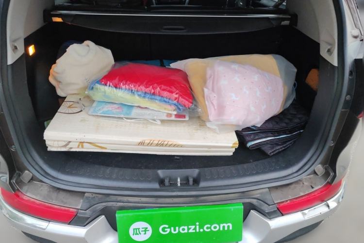 Used Kia Sportage R 2012 2.0L Automatic Two-Wheel Drive NAVI Trunk
