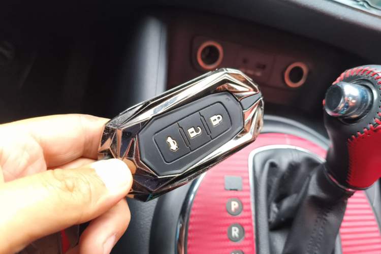 Used Kia Sportage R 2012 2.0L Automatic Two-Wheel Drive GLS Vehicle Key