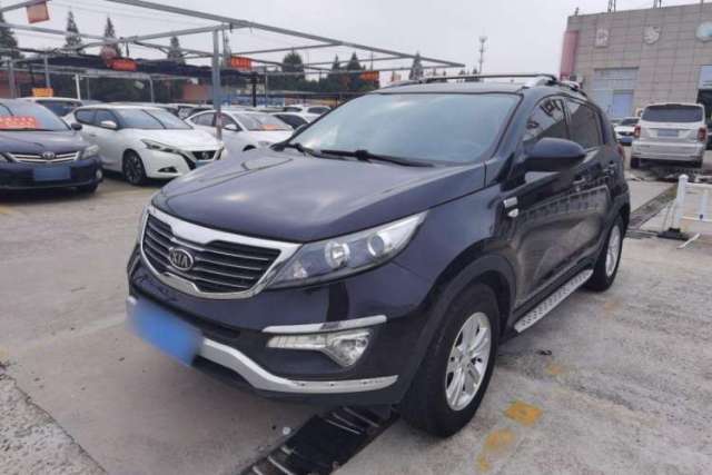 Used Kia Sportage R 2014 2.0L Manual Two-Wheel Drive GL Trim