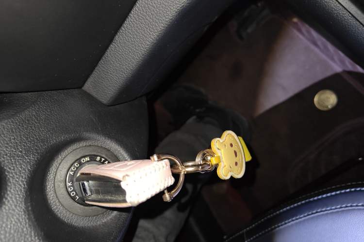 Used Kia Sportage R 2014 2.0L Automatic Two-Wheel Drive GL Vehicle Key