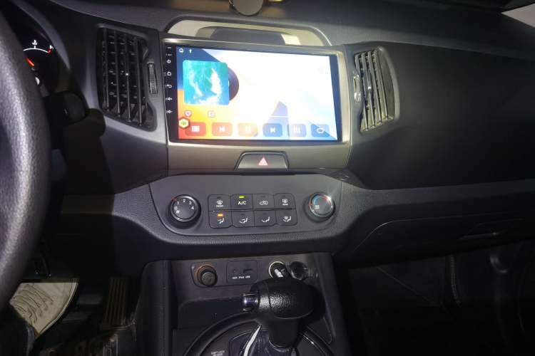 Used Kia Sportage R 2014 2.0L Automatic Two-Wheel Drive GL Audio And AC Panel