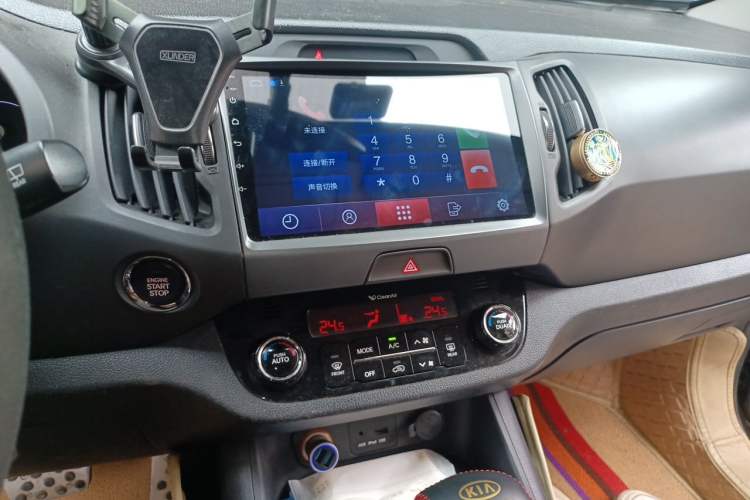 Used Kia Sportage R 2014 2.0L Automatic Two-Wheel Drive GLS Trim Audio And AC Panel