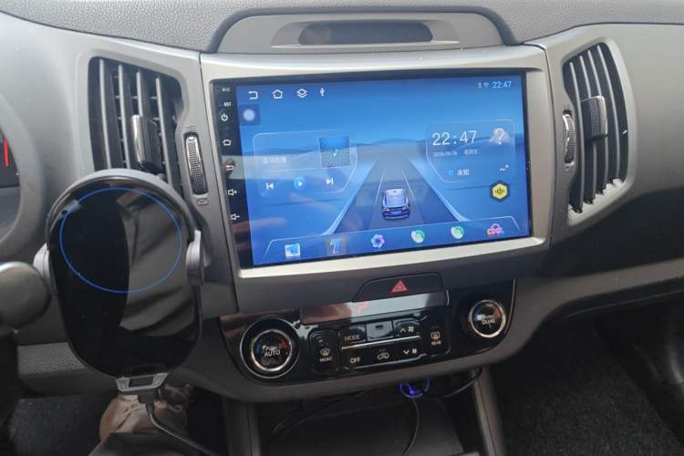 Used Kia Sportage R 2014 2.0L Automatic Two-Wheel Drive DLX Audio And AC Panel