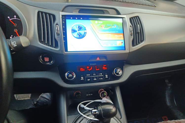 Used Kia Sportage R 2014 2.0L Automatic Two-Wheel Drive DLX Audio And AC Panel