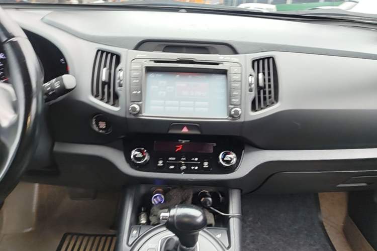 Used Kia Sportage R 2014 2.0L Automatic Two-Wheel Drive Premium Special Audio And AC Panel