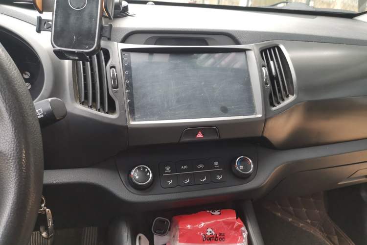 Used Kia Sportage R 2014 2.0L Automatic Two-Wheel Drive GL Audio And AC Panel