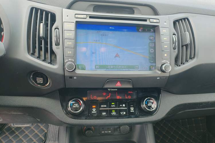 Used Kia Sportage R 2014 2.0L Automatic Two-Wheel Drive GLS Trim Audio And AC Panel