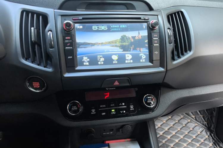 Used Kia Sportage R 2014 2.0L Automatic Two-Wheel Drive GLS Trim Audio And AC Panel