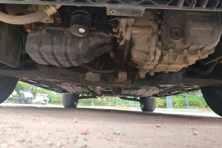 Used Kia Sportage R 2014 2.0L Automatic Two-Wheel Drive DLX Chassis Front