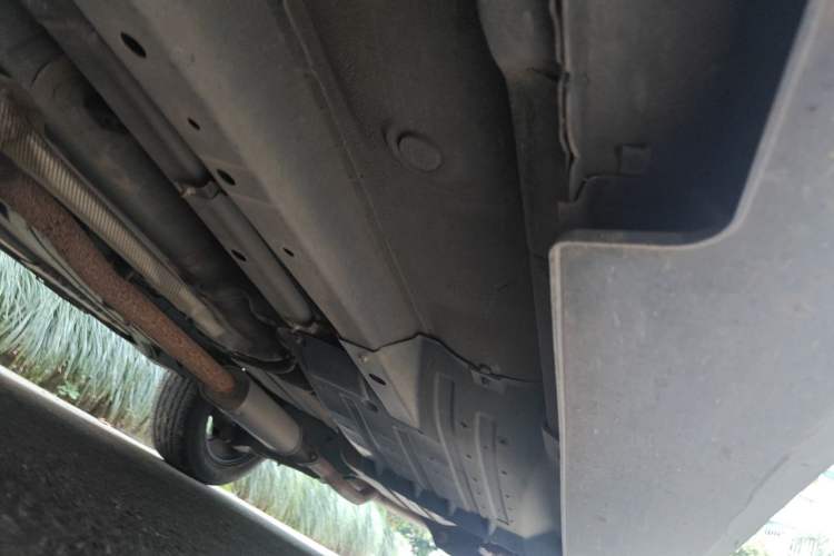 Used Kia Sportage R 2014 2.0L Automatic Two-Wheel Drive DLX Chassis Front Left