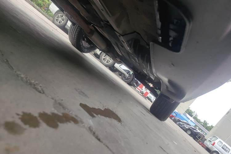 Used Kia Sportage R 2014 2.0L Automatic Two-Wheel Drive DLX Chassis Front Left