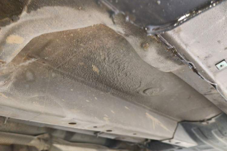 Used Kia Sportage R 2014 2.0L Manual Two-Wheel-Drive GLS Chassis Front Left