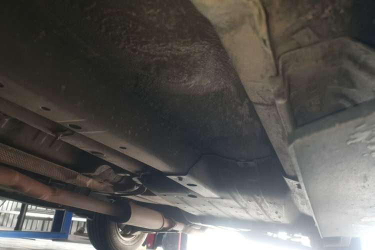 Used Kia Sportage R 2014 2.0L Automatic Two-Wheel Drive GL Chassis Front Left