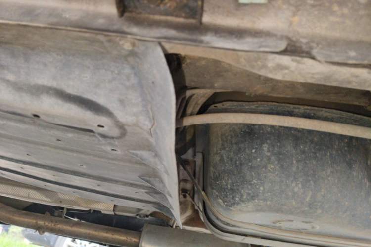 Used Kia Sportage R 2014 2.0L Manual Two-Wheel-Drive GLS Chassis Rear Left