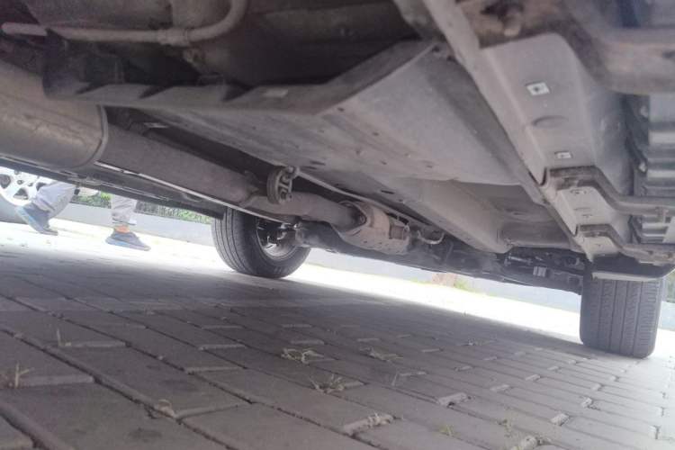 Used Kia Sportage R 2014 2.0L Automatic Two-Wheel Drive GLS Trim Chassis Rear Right