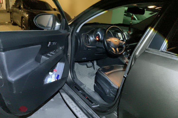 Used Kia Sportage R 2014 2.0L Automatic Two-Wheel Drive DLX Driver Seat
