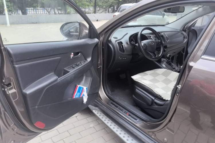 Used Kia Sportage R 2014 2.0L Automatic Two-Wheel Drive GLS Trim Driver Seat