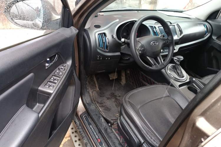 Used Kia Sportage R 2014 2.0L Automatic Two-Wheel Drive GLS Trim Driver Seat