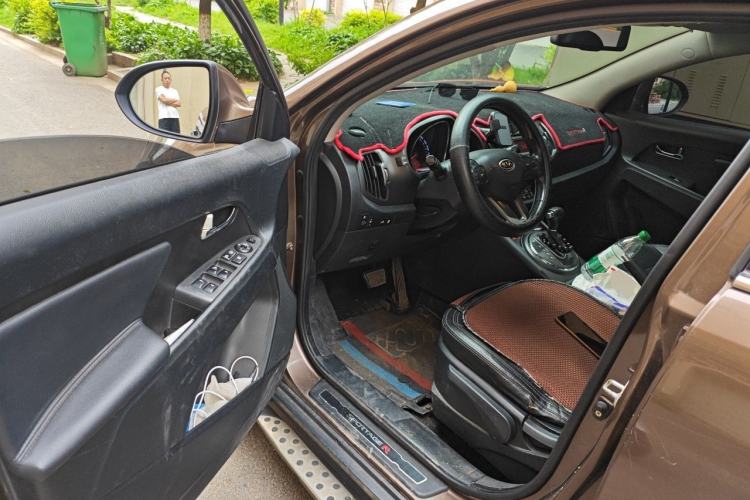 Used Kia Sportage R 2014 2.0L Automatic Two-Wheel Drive DLX Driver Seat