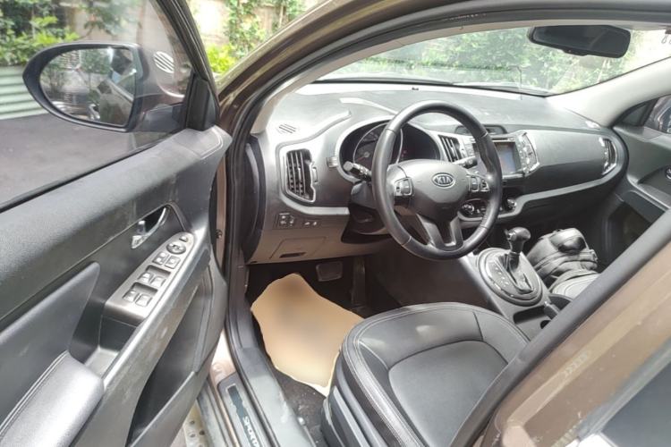 Used Kia Sportage R 2014 2.0L Automatic Two-Wheel Drive DLX Driver Seat