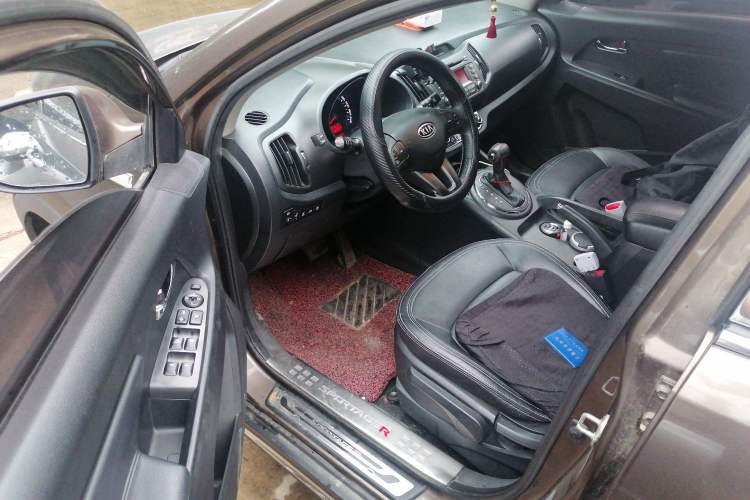 Used Kia Sportage R 2014 2.0L Automatic 4x4 GLS Driver Seat